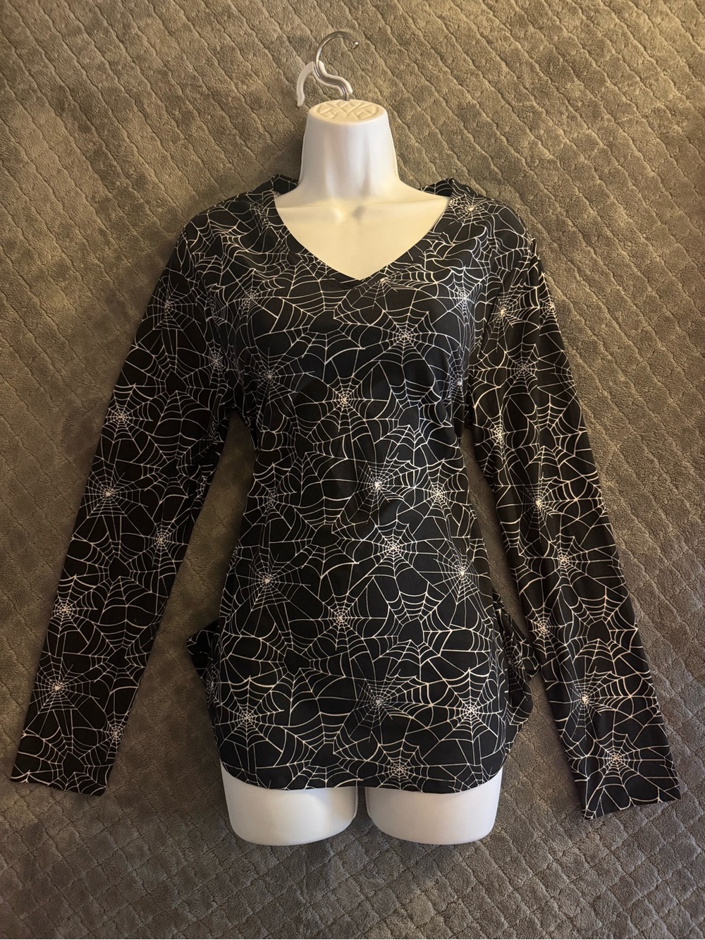 No Boundaries Black Long Sleeve V-Neck Spiderweb Print Top